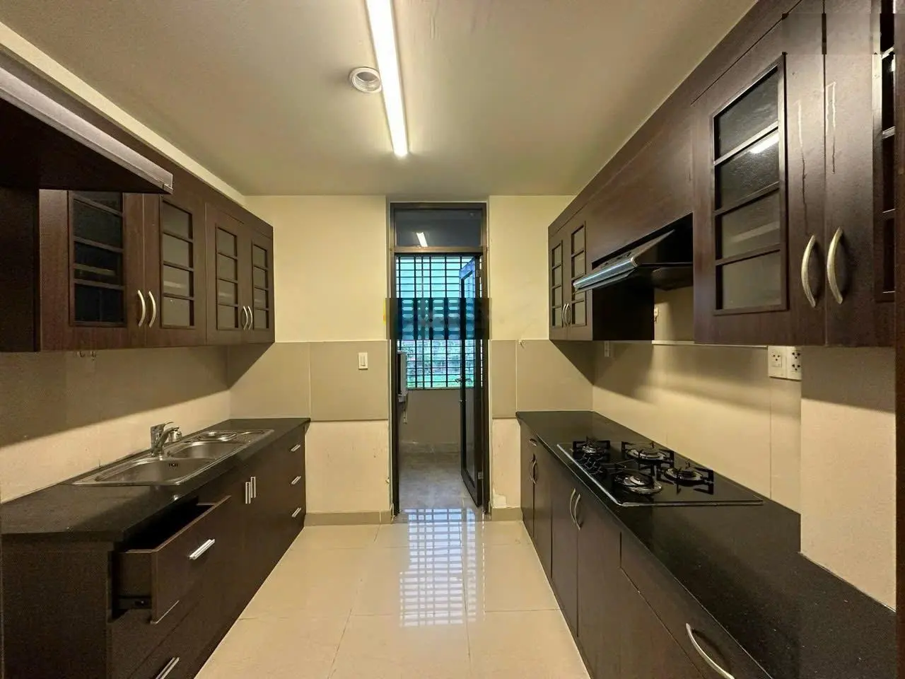 Cọc 1 tỷ nhận nhà Căn hộ Panorama Phú mỹ hưng view sông và hồ bơi, 146m2, 3PN giá bán cực rẻ
