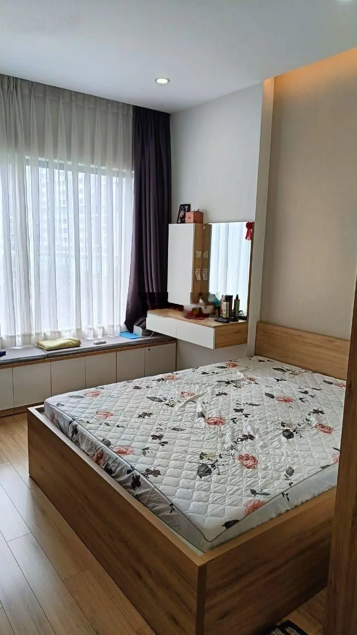 Thiện chí bán nhanh căn hộ 3 phòng ngủ, 85m2 giá 5.4 tỷ LH 0909 931 *** Ms Tú