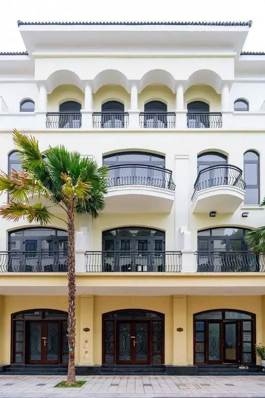 Duy nhất căn Chà Là rẻ nhất thị trường xây dựng 190,6 m2 - 4 tầng 1 tum tại Vinhomes Ocean Park 2