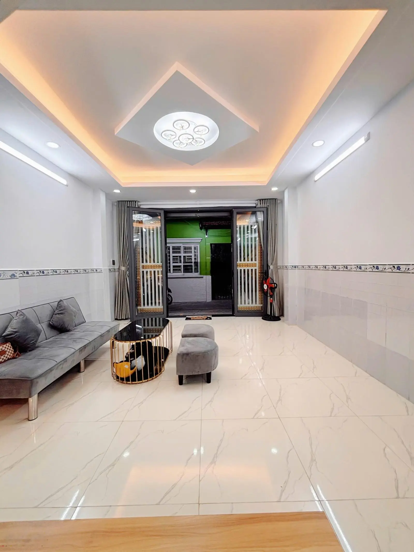 Nhà đẹp có nội thất đường Trương Phước Phan - 2 phòng ngủ
