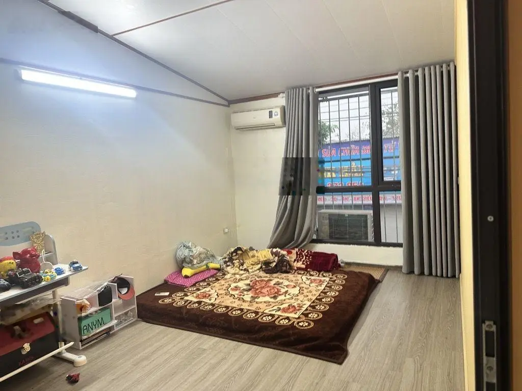 Nhà mặt phố Thạch Cầu, Long Biên, KD đỉnh, tương lai view KĐT sinh thái ven Sông Hồng