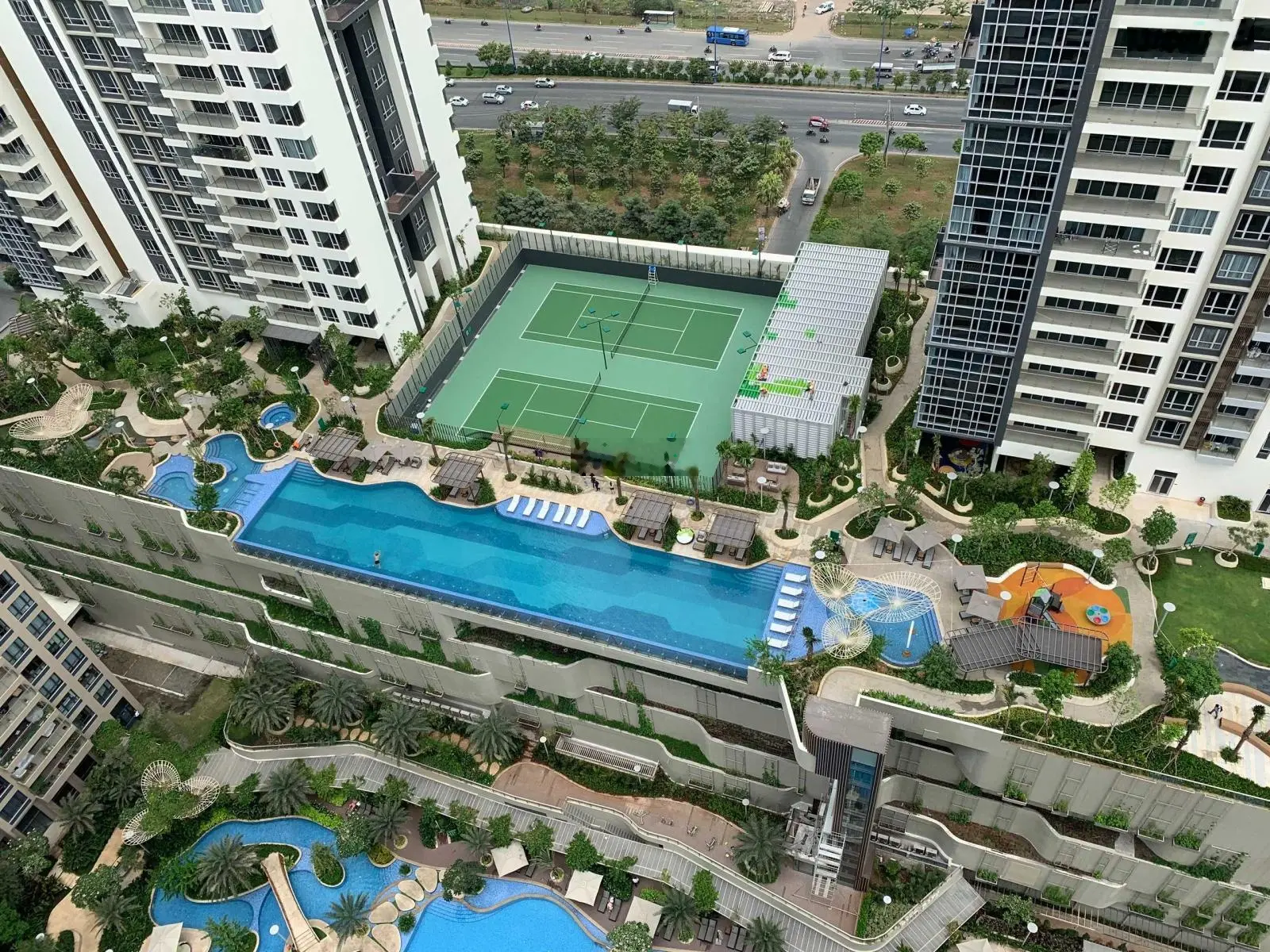 Bán gấp căn góc 3PN 150m2 Estella Heights giá rẻ hơn thị trường 2 tỷ - LH 0898 303 *** Mr. Trung