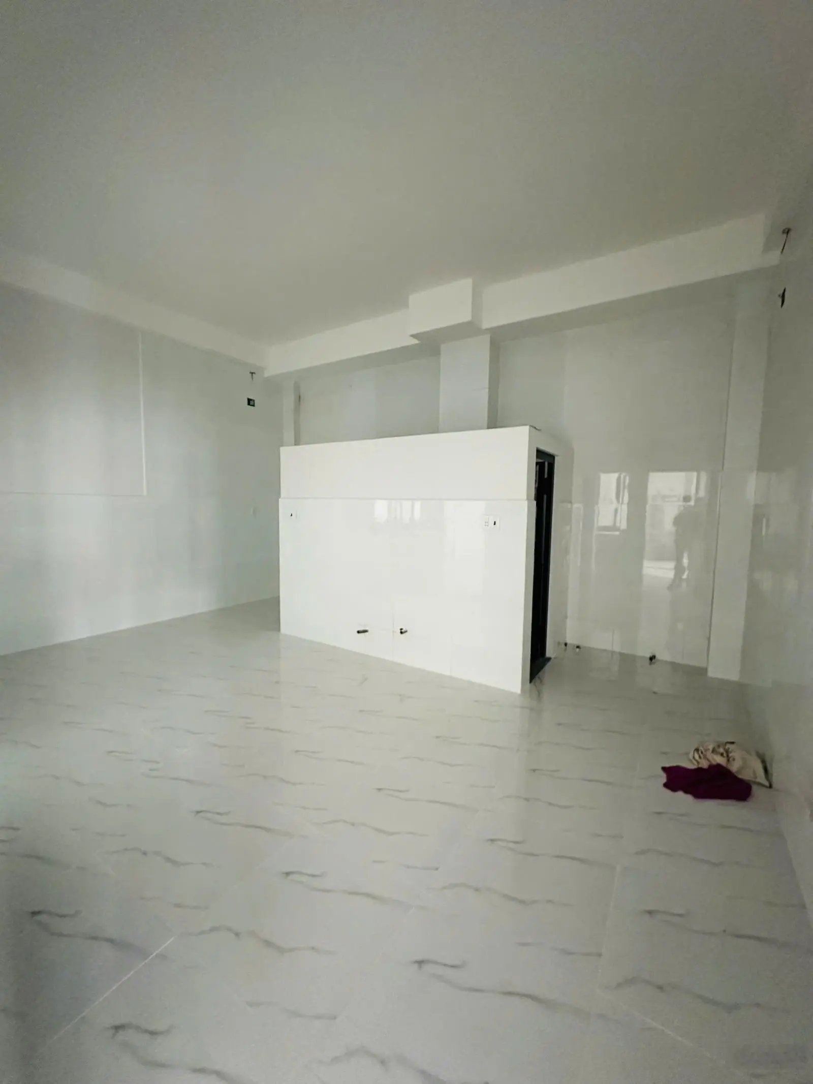 Hàng vip CHDV 3 tầng DT 400m2 có 48P, giá hời chỉ 55tr/m2 ngay Ngã Tư Thủ Đức, thu nhập khủng