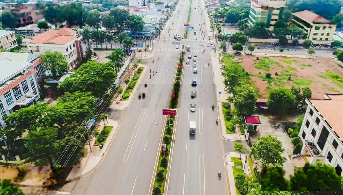 Hàng ngộp mặt tiền đường Nguyễn Văn Linh TX Chơn Thành