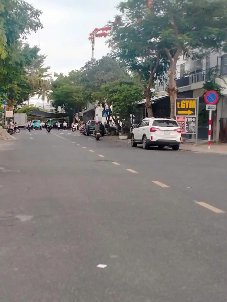 Nhà 4 tầng đã hoàn công KĐT Phước Long, Nha Trang - Tiện ích xung quanh đầy đủ, cách biển 1km