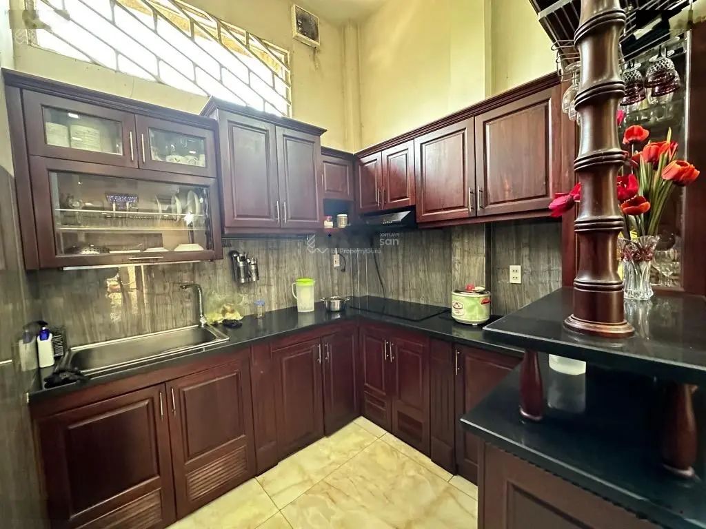 Bán nhà mặt tiền kinh doanh đa nghành - vị trí vip - f. tam phú, thủ đức - 140m2 vuông a4 - ngang