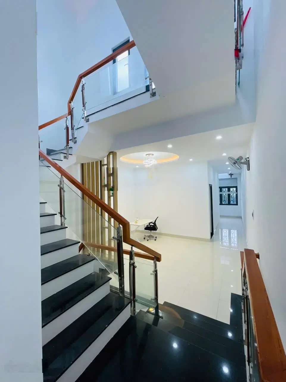 Bán Nhà 3 Tầng tại KĐT Lakeside Bàu Tràm, Hòa Hiệp Nam, Liên Chiểu