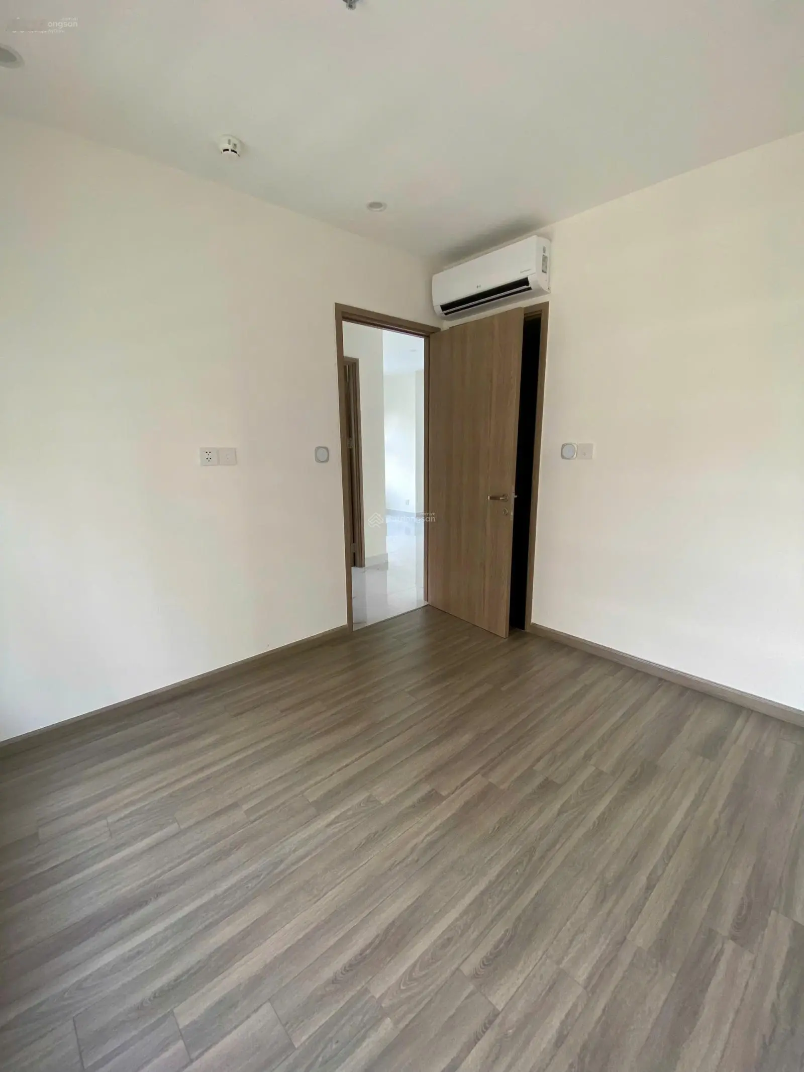 Bán 3PN 2WC, DT 81m2, Glory Heights tầng cao giá 4 tỷ 490 thoáng Vinhomes Grand Park