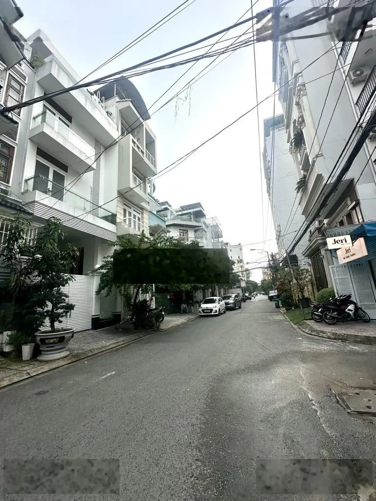 Nhà lô nhì, HXH đường 36 Tân Quy Q7: 1 trệt 3 lầu, ST, 4*17m, 11,99 tỷ, giá chốt: Thương lượng, SHR