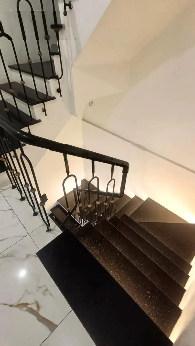 BÁN NHÀ PHỐ CHÙA LÁNG DIỆN TÍCH 60 m. 8 Tầng Thang Máy Nhỉnh 20 Tỷ