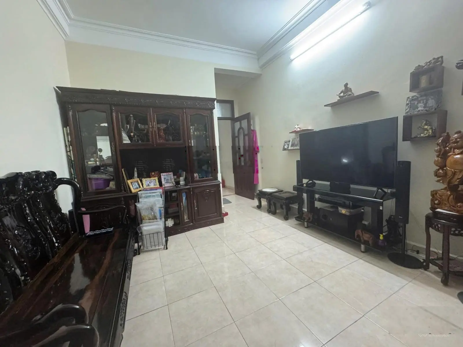 Bán Nhà Phân Lô ngõ 91 Nguyễn Chí Thanh Đống Đa.40m x4T. Mặt tiền.3.7m. Giá = 19.8 tỷ