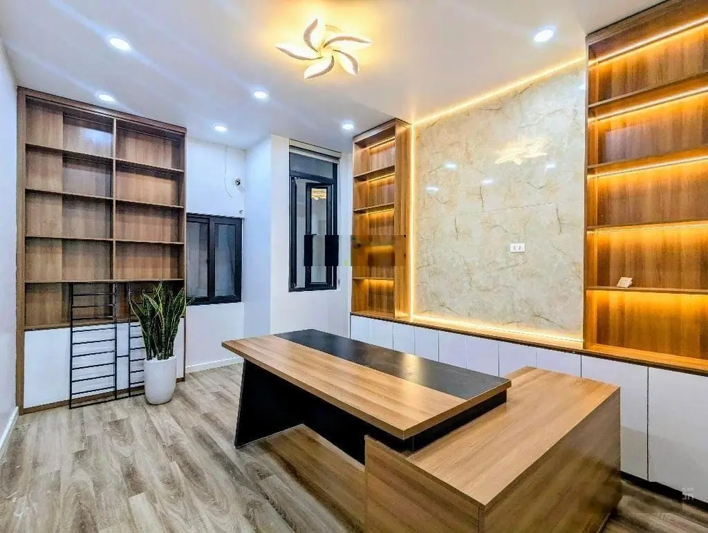 Mặt phố ba đình 5 tầng thang máy - trung tâm quận- kinh doanh - rẻ hiếm - 55m2 - 5 tầng - 3,8mm