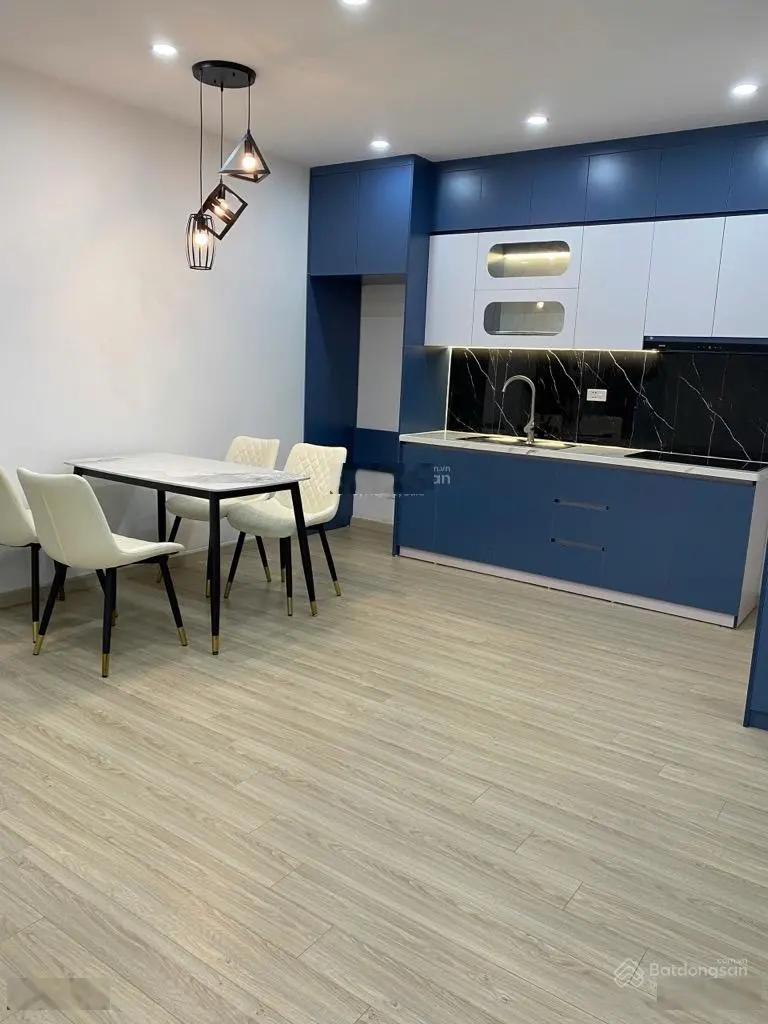 Chính chủ bán CHCC TP Giao Lưu, nhà đẹp full nội thất ở ngay, 2 ngủ đủ công năng, chỉ hơn 3 tỷ.