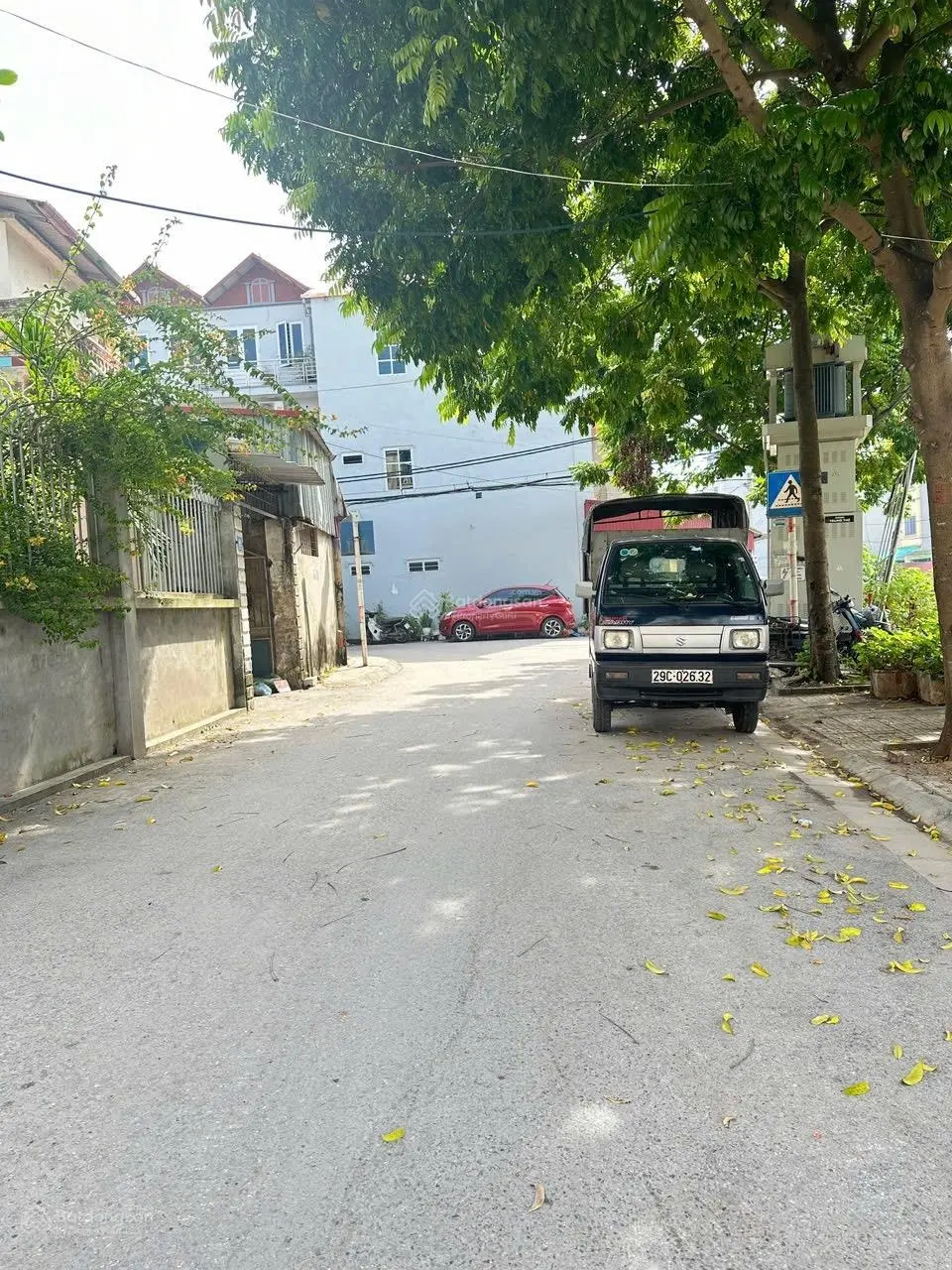 Bán gấp đất Minh Khai Quận Bắc Từ Liêm 36m2, ôtô tải qua cửa, ngõ thông, kinh doanh giá: hơn 4 tỷ