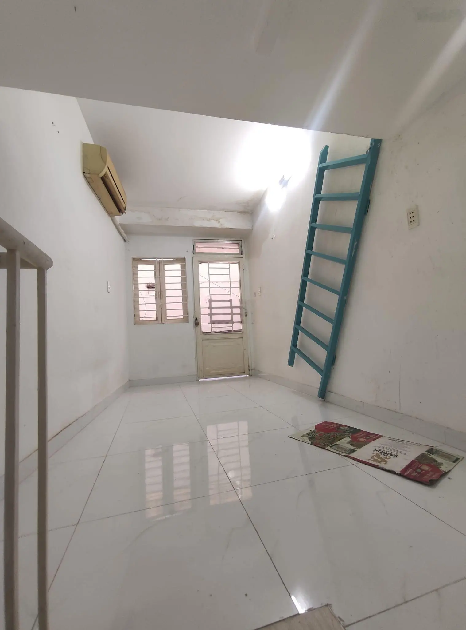 Nhà nhỏ Nguyễn Văn Trỗi - Phú Nhuận - DTSD 28m2 - 2 tầng - 2.x tỷ