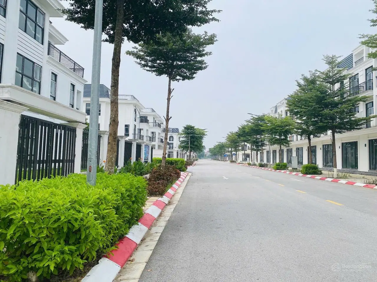 Chỉ với 50tr/m2 bắt đáy quỹ căn biệt thự, nhà vườn tại HUD Mê Linh Central. Hotline: 0943 757 ***