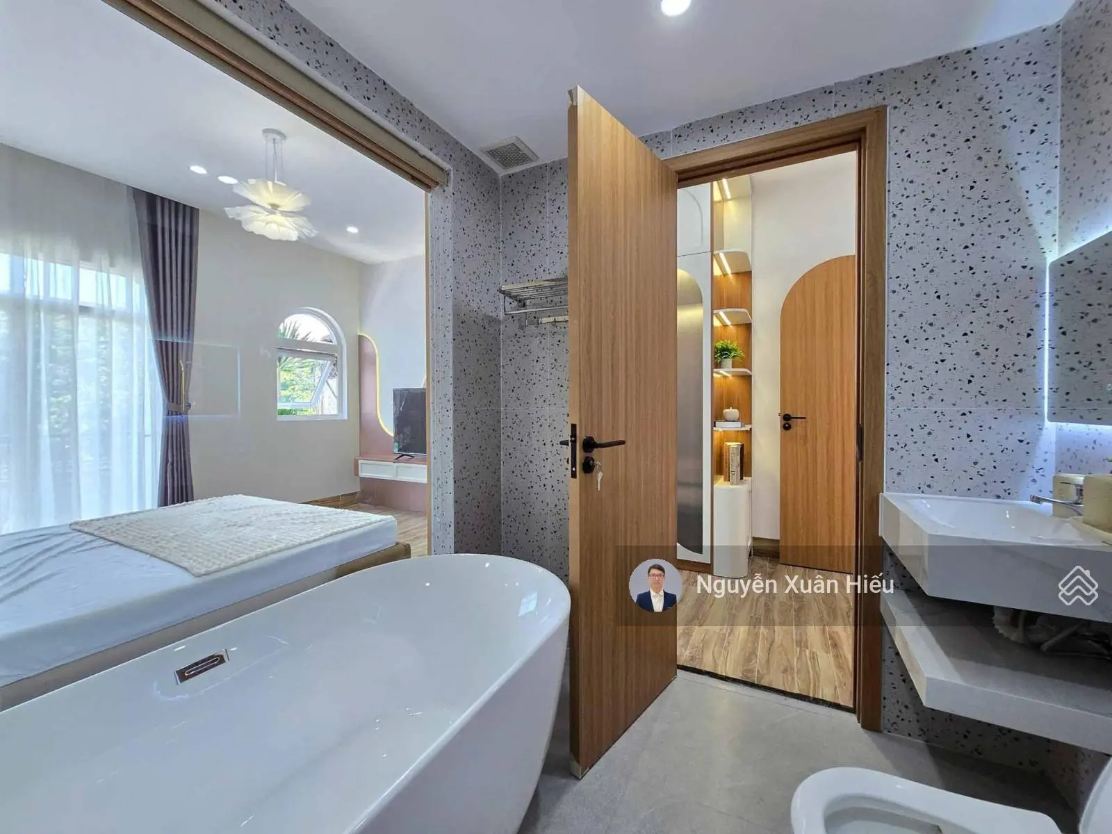 Bán nhà 4 tầng có hồ bơi gần biển mỹ khê, phố tây, trung tâm du lịch đà nẵng