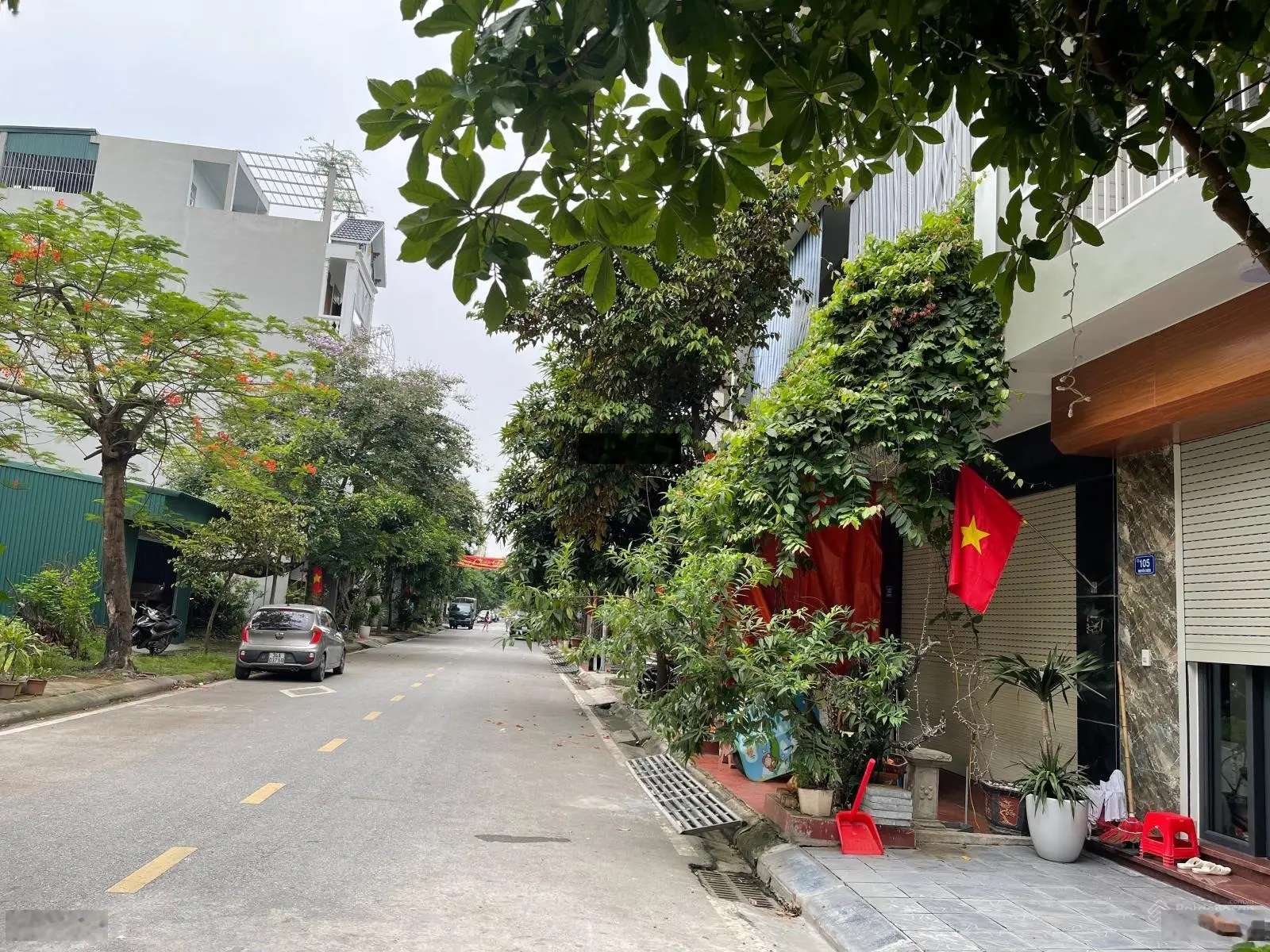 Bán lô đất đẹp mặt phố Nguyễn Thiện- KĐT Phía Tây- Tp Hải Dương.