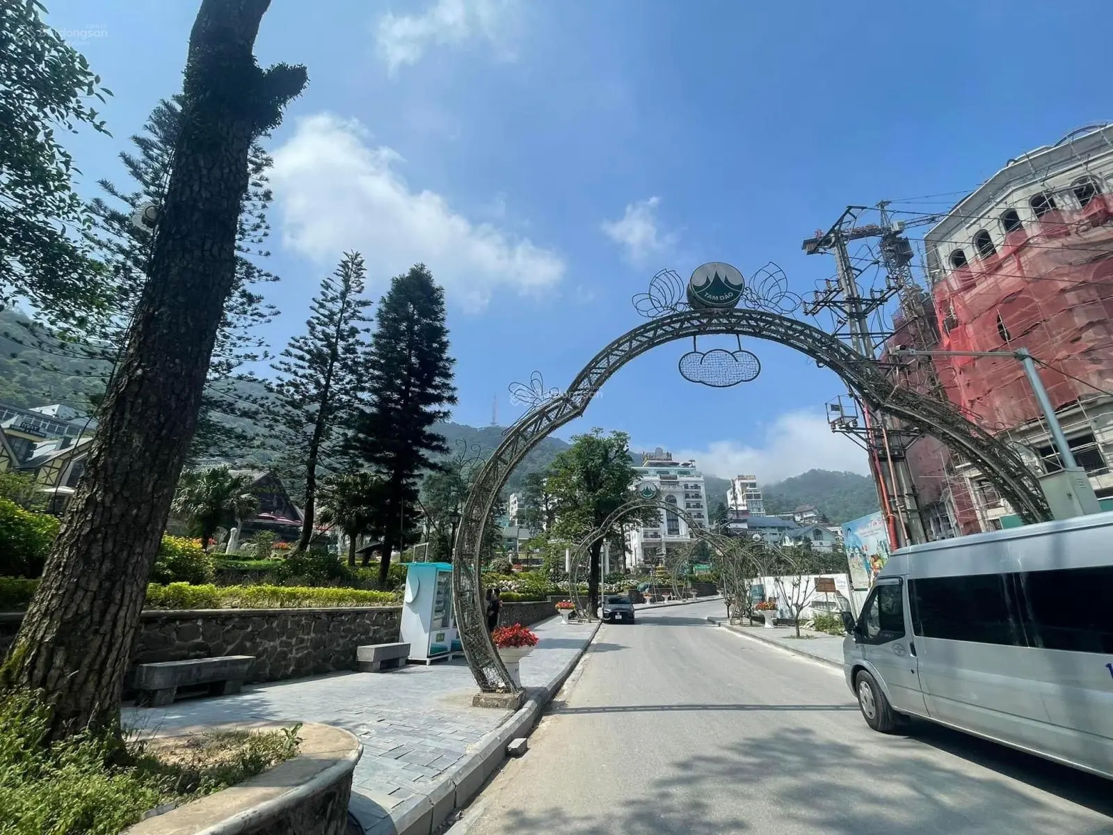 Chính chủ chuyển nhượng 7175m2 trung tâm thị trấn Tam Đảo, Vĩnh Phúc nhà hàng, KS, homestay, cafe