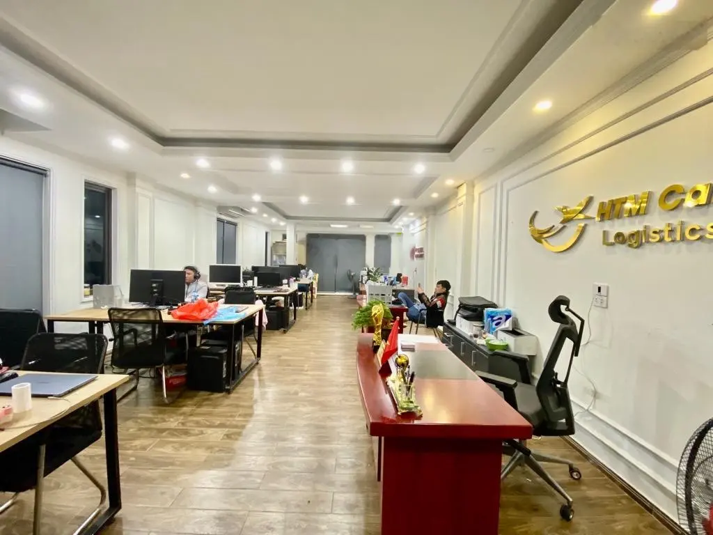 Bán nhà 72m2, gara 4 oto , vỉa hè 5m 18 tỷ, 8 tầng, thuê 100tr, Trần Thái Tông, Duy Tân Cầu Giấy