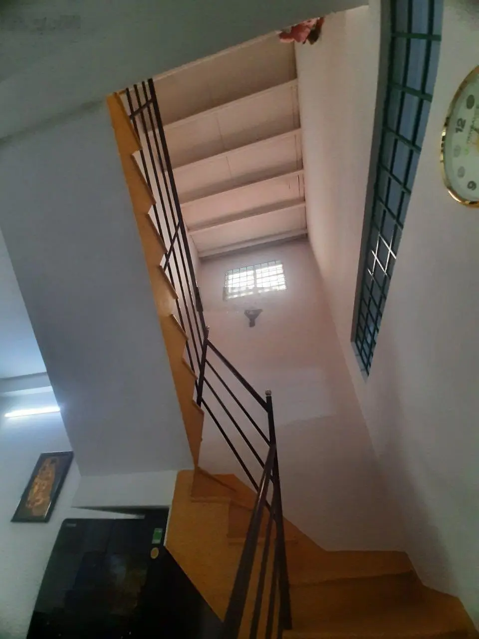 Nhà MT Nguyễn Hồng Đào Nhà mới có thang máy 5x20m, với 5 tấm HDT 50tr