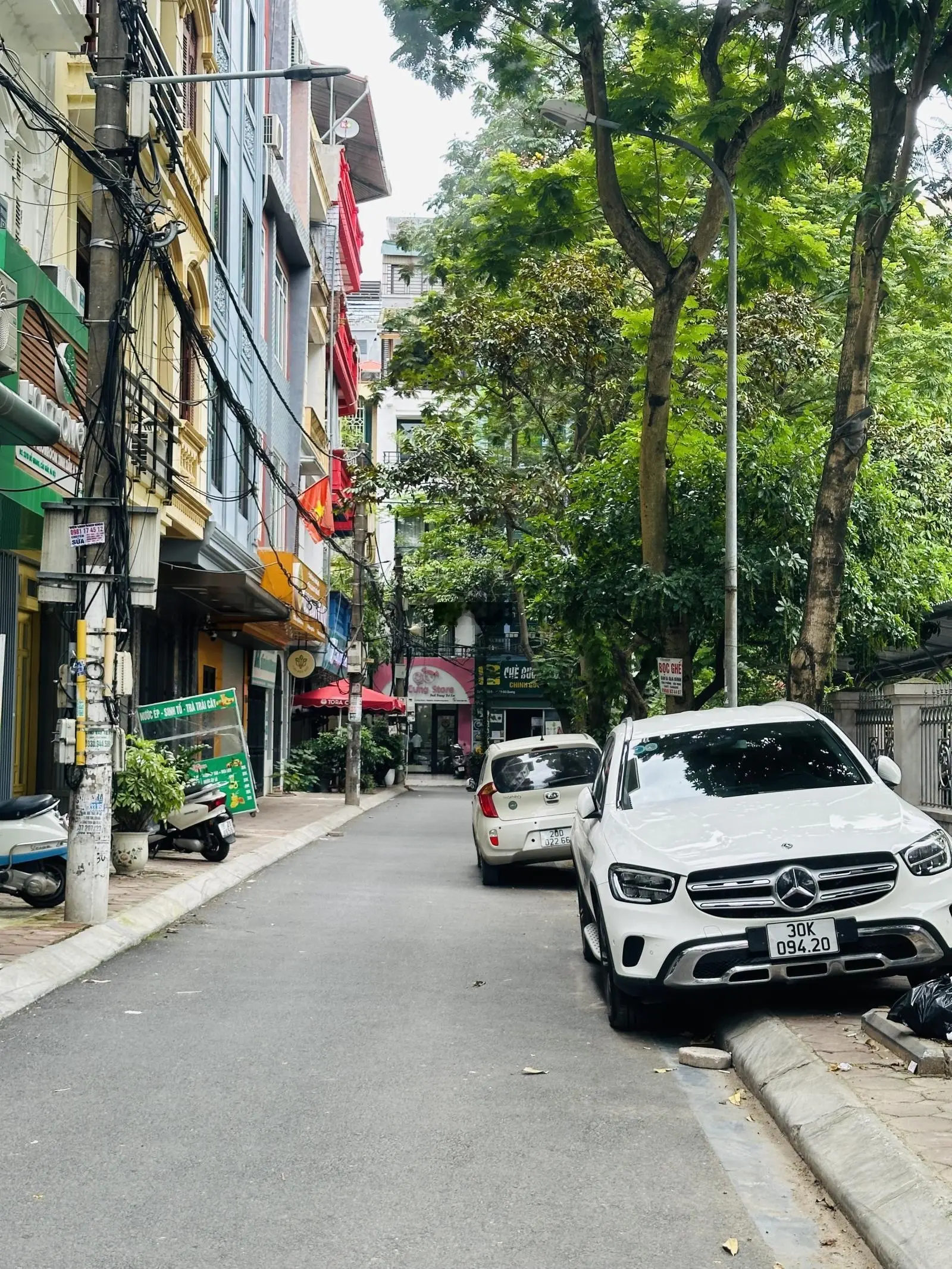 Ô tô Tải đỗ cổng! Bán nhà Vương Thừa Vũ 38m*5T*3.6m MT - gần phố - nội thất xịn - hơn 6 tỷ - ở ngay