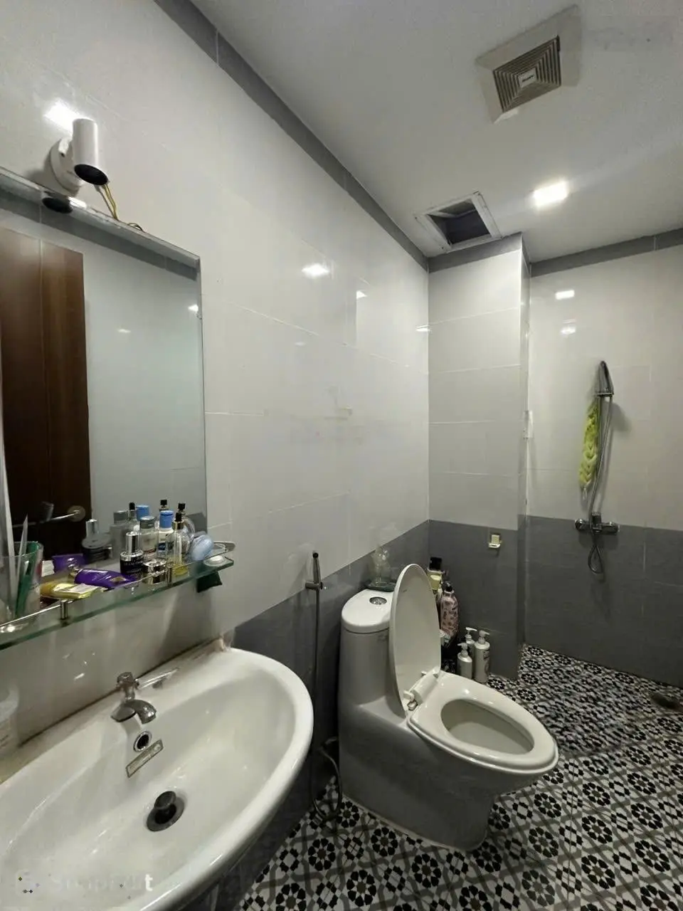Bán nhà HXH thông kế sân bay quận Tân Bình, 5 tầng 4mx14.5m, chỉ nhỉnh 11 tỷ TL