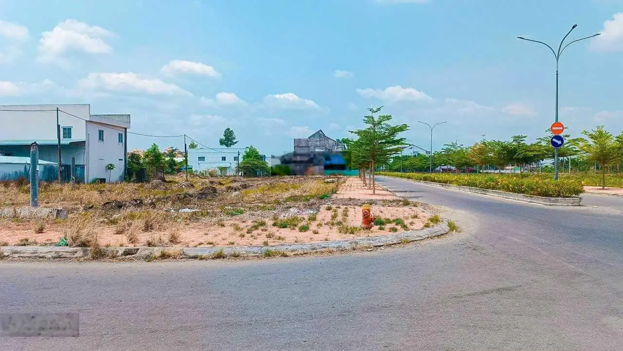 Chính chủ cần bán gấp 1 số lô đất full thổ 100m2/lô ngay quốc lộ 1A