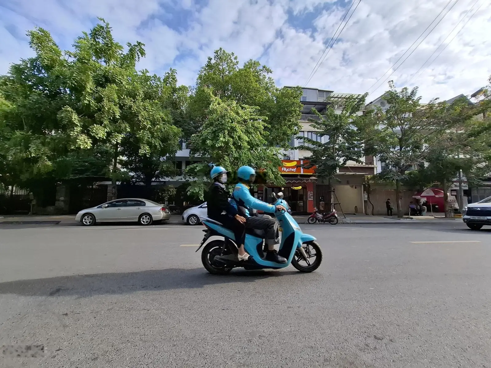 Nhà mặt phố Hạ Yên, Yên Hòa, 190 tỷ VND, Lô góc, diện tích 400m2, mặt tiền 24m