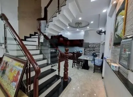 Khu đồng bộ sang trọng Phạm Văn Chiêu P9 - GV - Ngang 4 x 14m - BTCT - 4 tầng - HXH - 7,9 tỷ