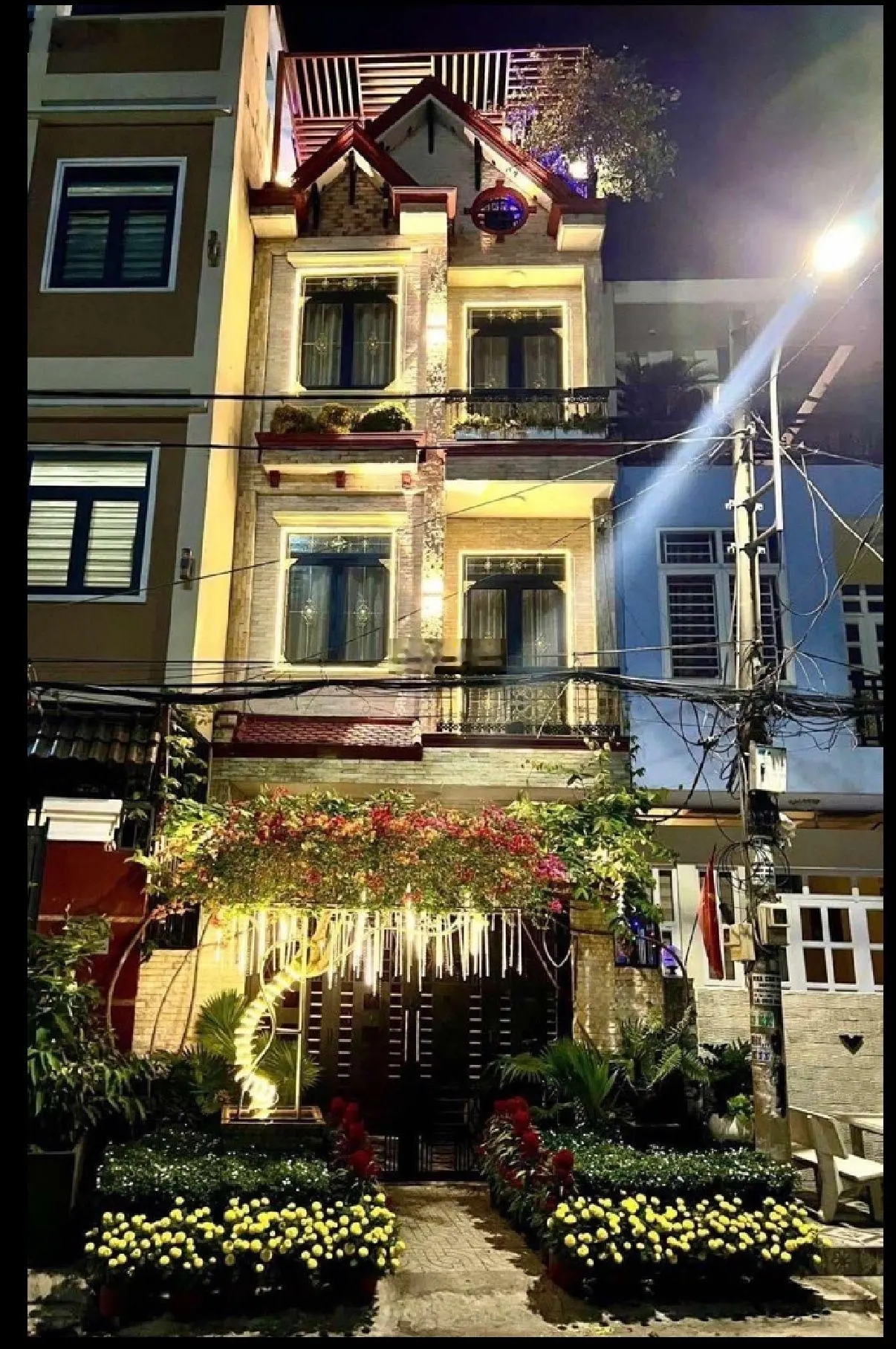 Hạ giá bán gấp nhà đẹp 4 tầng 75m2, khu phân lô đường Phan Huy Ích, Gò Vấp. Giá chốt cực tốt