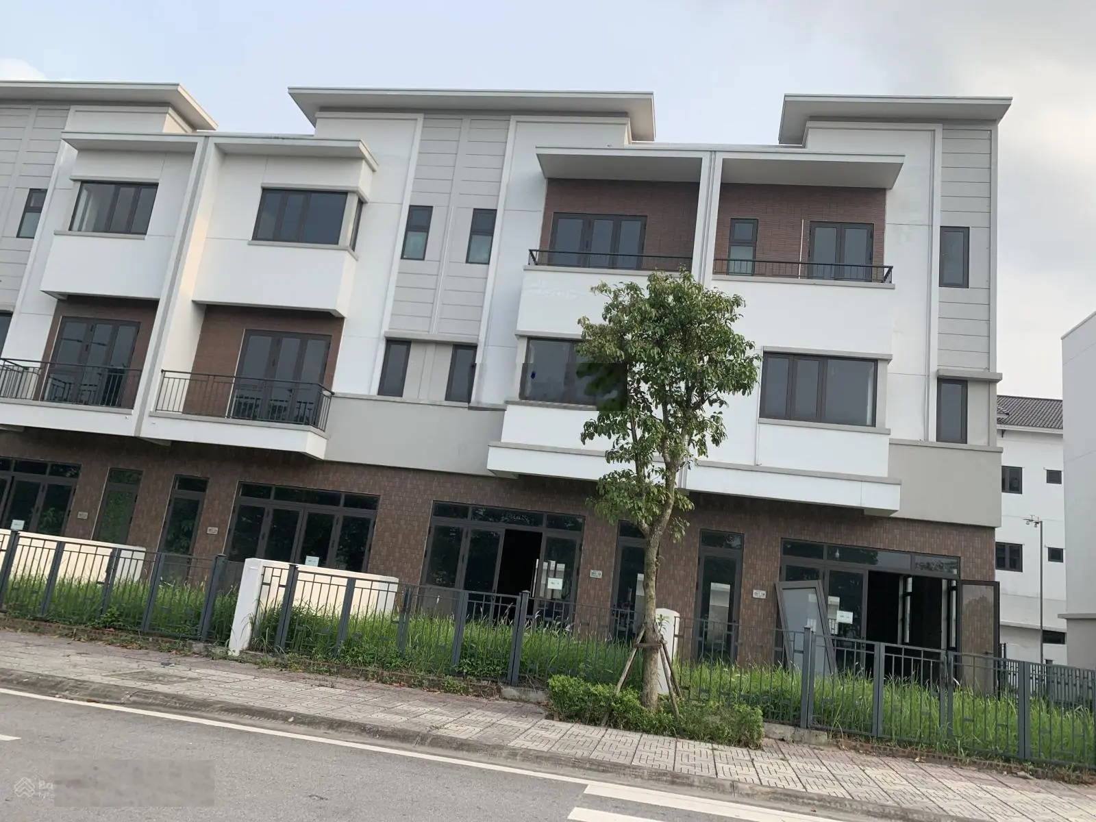 Chỉ với 30% giá trị căn nhà Bạn sở hữu ngay căn Shophouse-Mua trực tiếp Giá Gốc CĐT