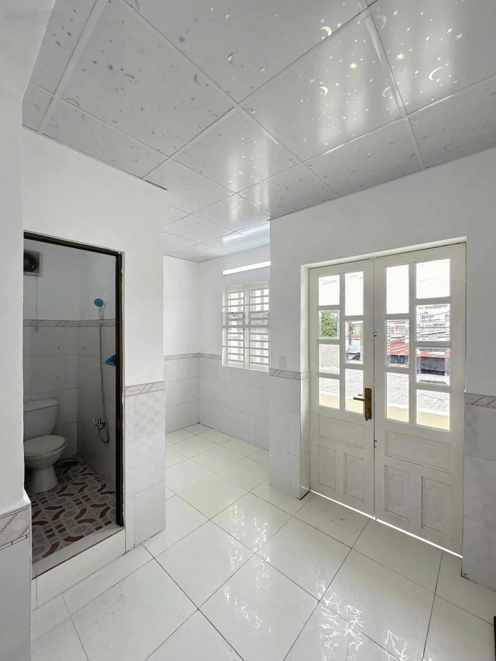 Nhà 02 mặt tiền trước sau , MT đường nguyễn thị thử , thuận tiện KDBB