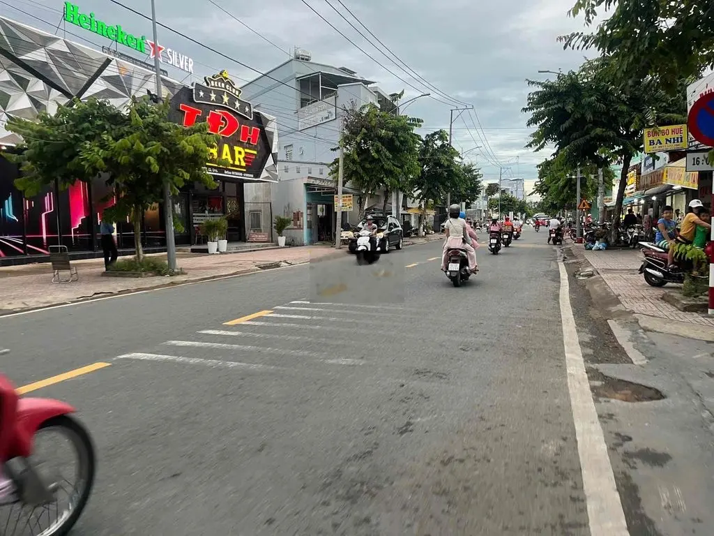 NỀN THỔ CƯ TRUNG TÂM P3 tp. vĩnh Long SAU CV ĐÀI TRUYỀN HÌNH