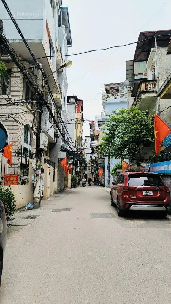Biệt thự lô góc 3 thoáng, ô tô vào nhà, lạc long quân - 23 tỷ