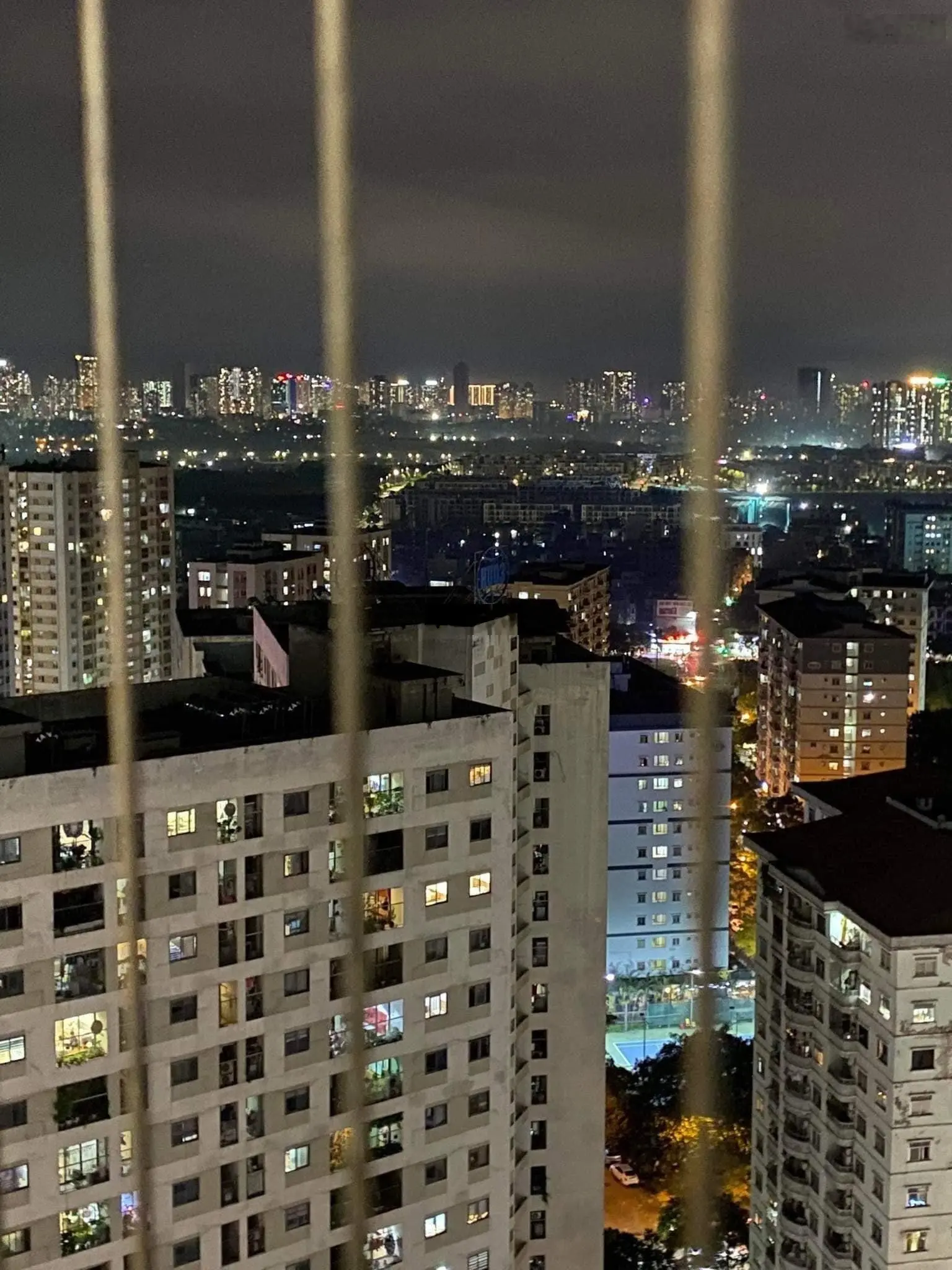 Cần bán nhà đẹp giá chỉ 2ty2 2 phòng ngủ ở Linh Đàm LH 0362 594 ***