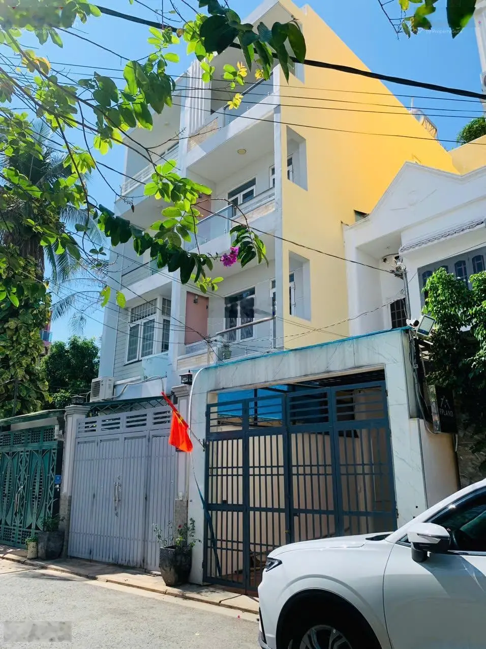 Bán đất tặng nhà - Chủ gửi nhà 2 tầng - MT Đường số - Ngay Trần Não - 90m2 - Giá siêu rẻ chỉ: 10 tỷ