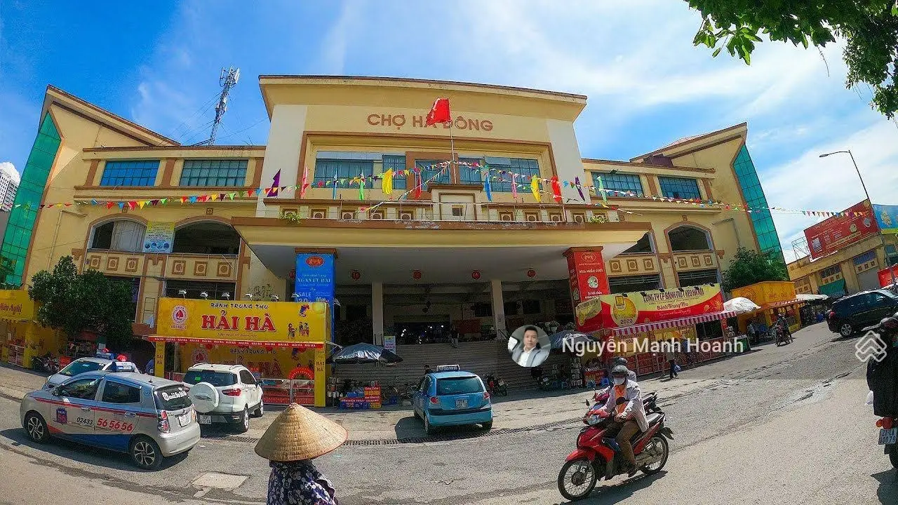 Bán nhà mặt phố Bà Triệu, Hà Đông. Diện tích 57m2, xây dựng 5 tầng, kinh doanh đẳng cấp
