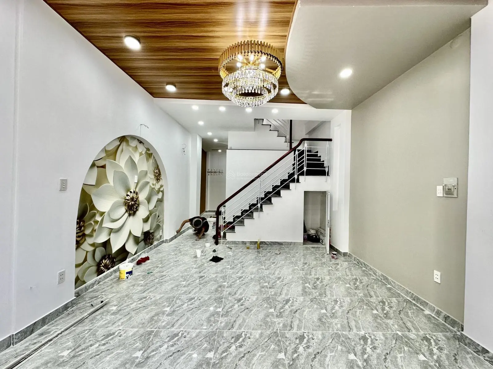 Bán nhà mới đẹp hẻm rộng 6m xe ô tô đậu trong nhà cách mặt tiền 1 căn nhà khu Dương Bá Trạc P1 Q8