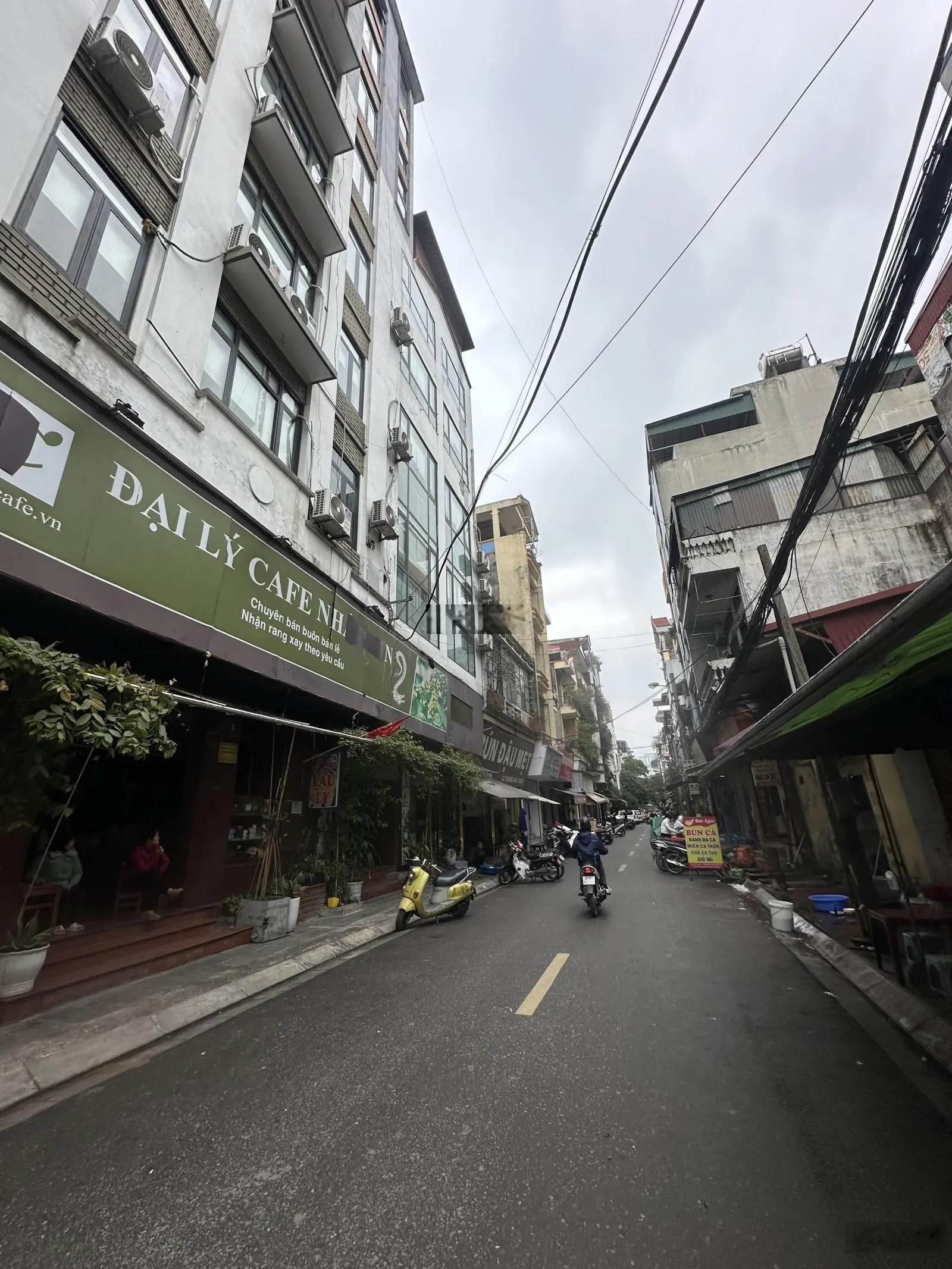 Bán gấp nhà phố Láng Hạ - mặt ngõ ôtô kinh doanh sầm uất - 55m2 - 5 tầng - MT: 4m - Giá 16.x tỷ