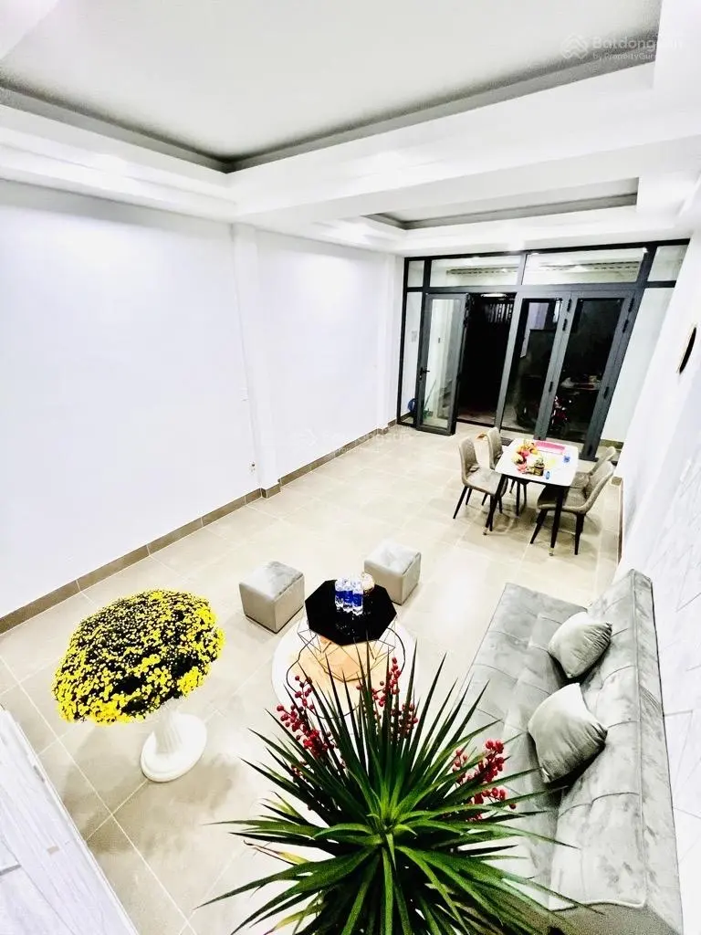 Nhà 2 tầng Nguyễn Phúc Chu Tân Bình, 4x13, đường 12m, SHR, chỉ 7 tỷ