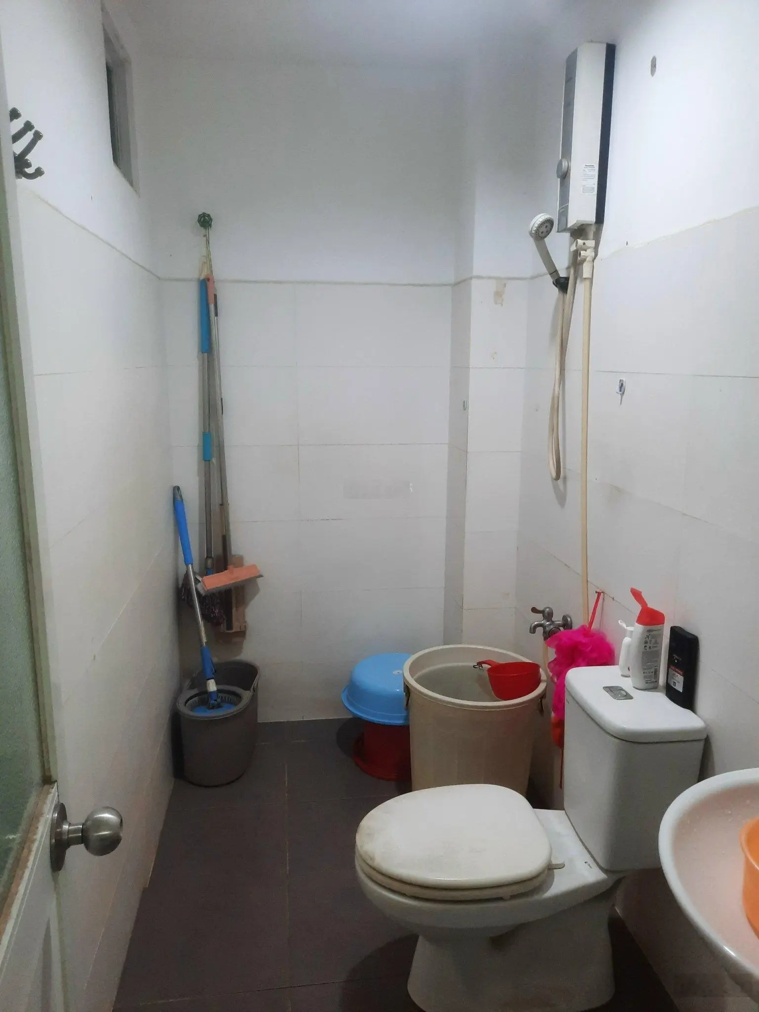 Công ty Cường Thịnh - ngay dự án. Chuyên CH Belleza, DT 60m2, 2PN, 1WC, giá 1.950 tỷ, có nhiều căn