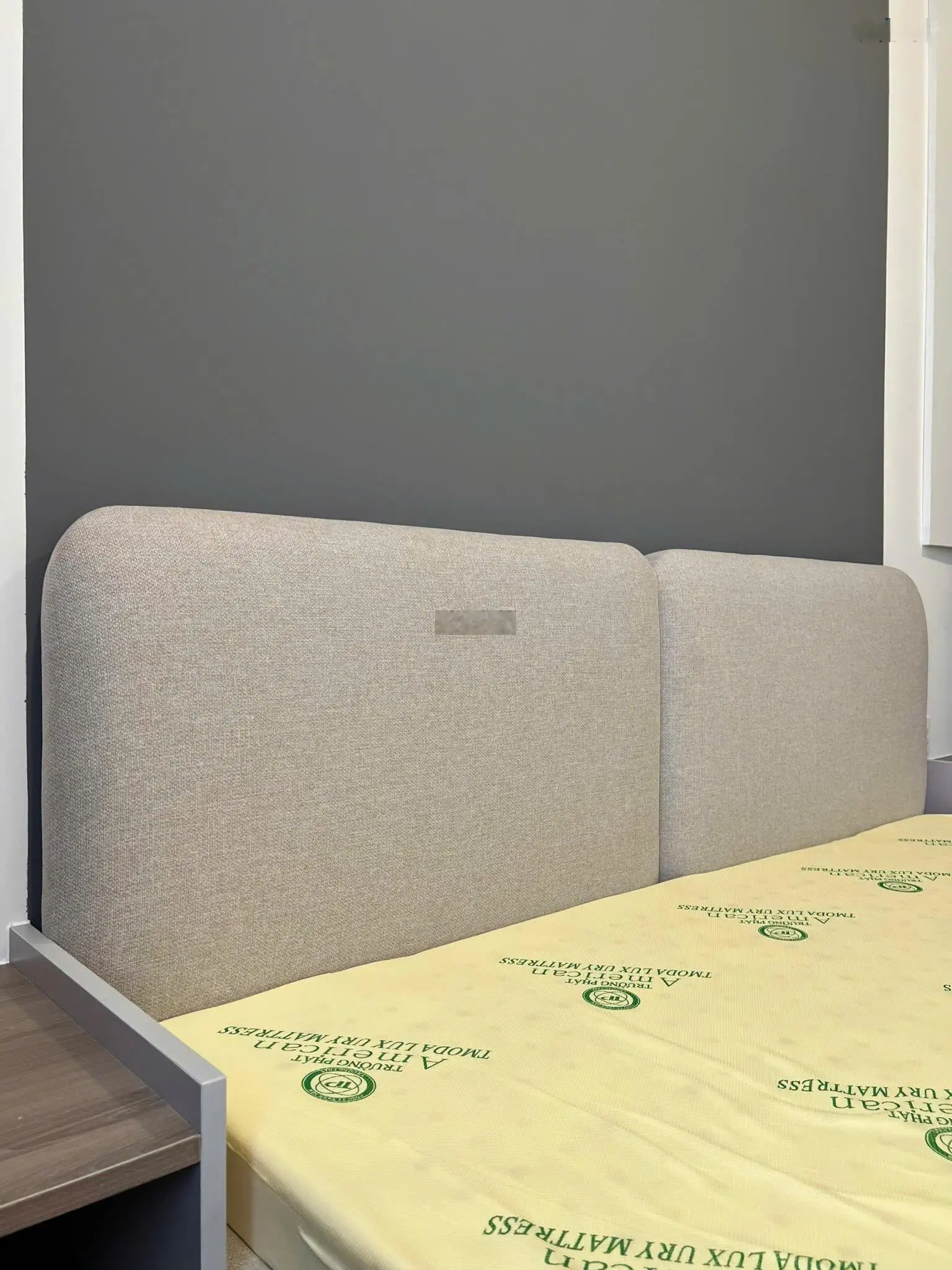 Bán căn hộ Soho Residence 2PN DT 50m2 Giá 5.7 tỷ tầng cao view thoáng PKD Novaland