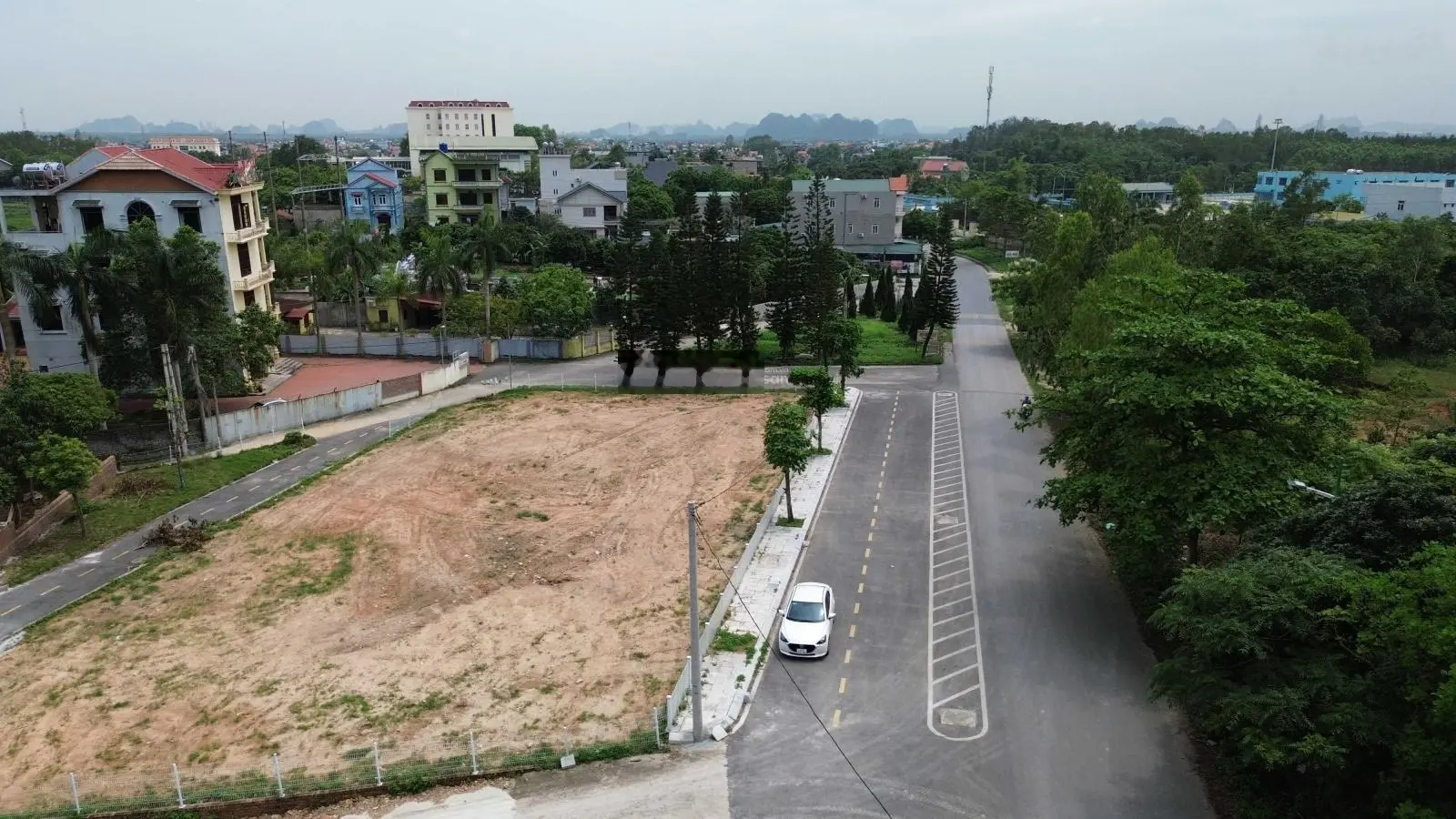 Bán buôn lô đất Hồ Yên Trung 1400m2, Uông Bí xây biệt thự, khách sạn, shophouse phục vụ du lịch
