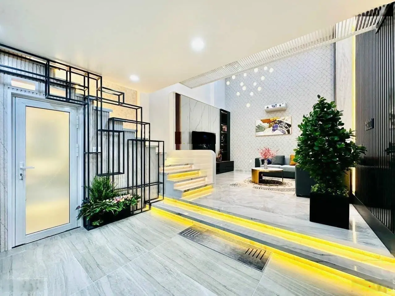 Hàng hiếm ngang 5m 4 tầng full nội thất 5x15.5m cách 30m ra Phạm Văn Chiêu P9 Gò Vấp
