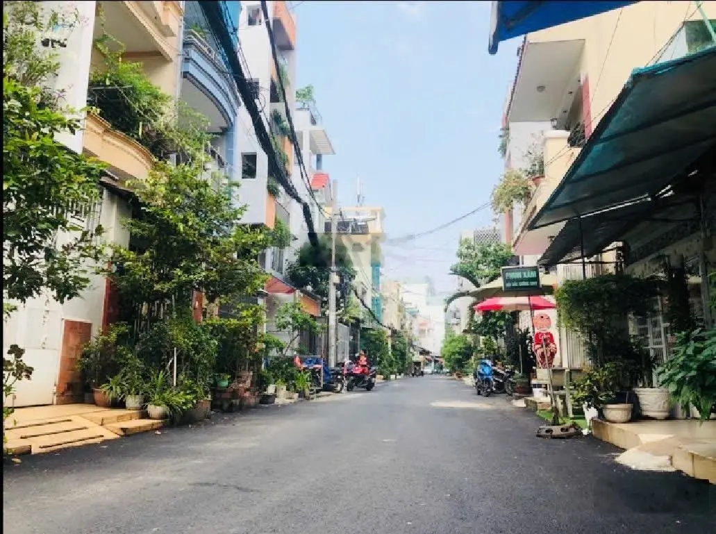 Nhà 142m2 ngang 8mx18m, 2 mặt hẻm xe hơi trước sau thông Phan Huy Ích, P15 12,6tỷ còn thương lượng