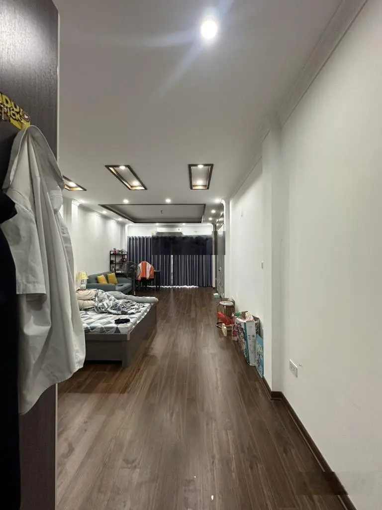 Tây sơn đống đa_thoáng sáng_gần ô tô_an sinh đỉnh dt:45m_5 tầng_11 tỷ sổ đỏ pháp lý rõ ràng