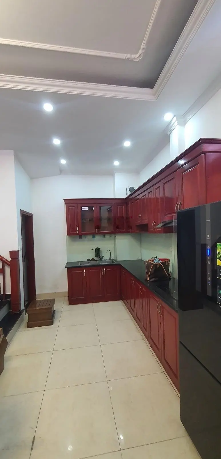 Bán nhà Bồ Đề, LB, 5 tầng 35m2 lô góc ô tô đỗ cửa, 30m ra mặt phố Hồng Tiến, nhỉnh 6 tỷ