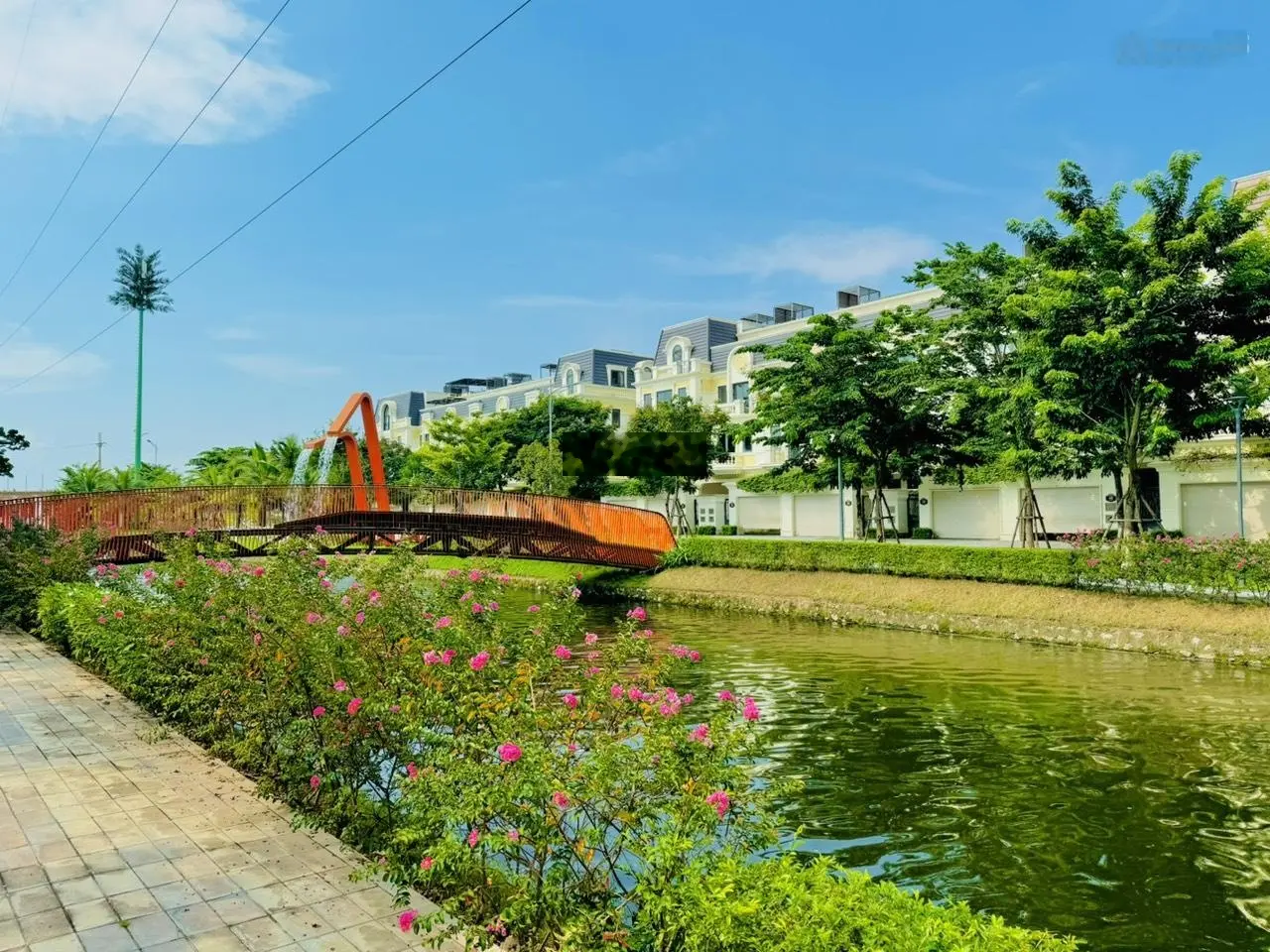 Bán biệt thự góc 5PN 5WC tại An Lạc Green Symphony, Hoài Đức, giá tốt chỉ với 161 triệu / m2