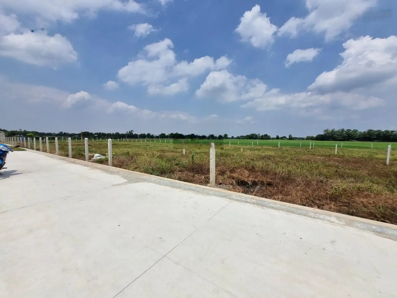 5x30m. 150m2 full thổ. Đường bê tông. Gần cổng KCN. 375tr